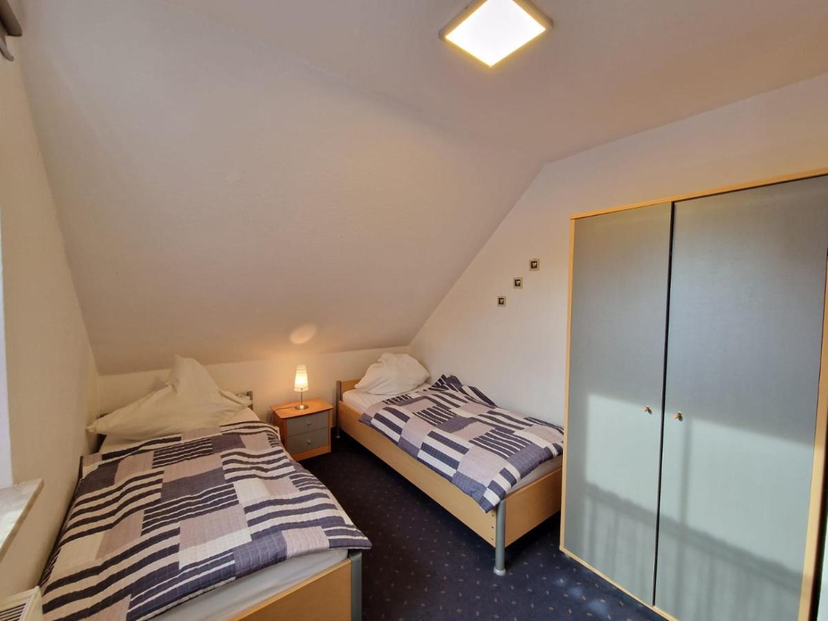 Ferienhaus Steuerbord Im Bootshaus เนสเมอร์ซิเอล ภายนอก รูปภาพ